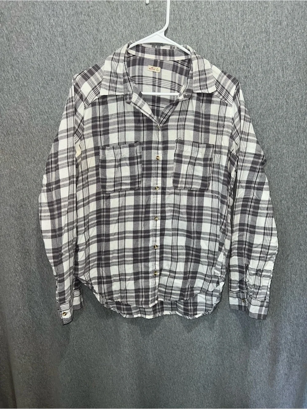 Hollister Men's Black and White Plaid Button-Down Shirt